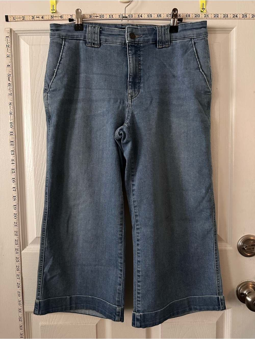 Chaps Women's Cropped Wide-Leg Jeans in Light Blue